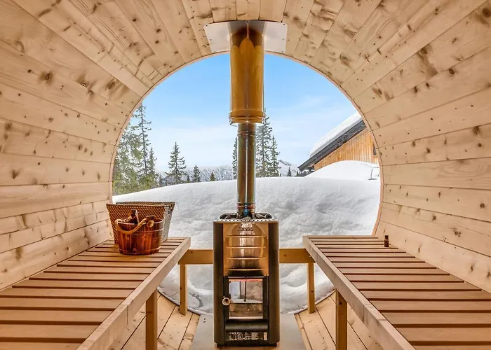 Private In Beautiful Mountain W/ Sauna 民宿